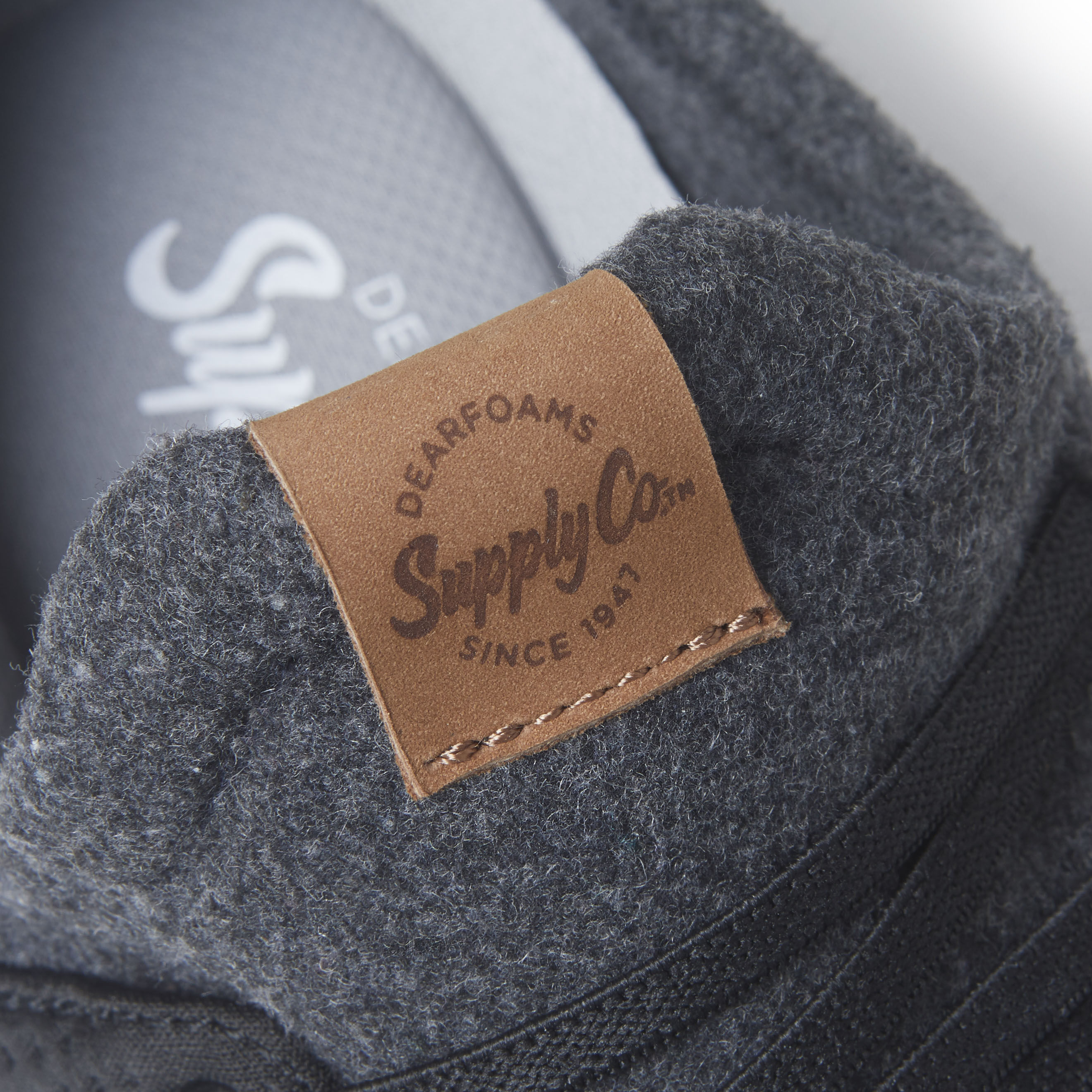 Dearfoams Supply Co. Men's Jordan Moc Toe Closed Back