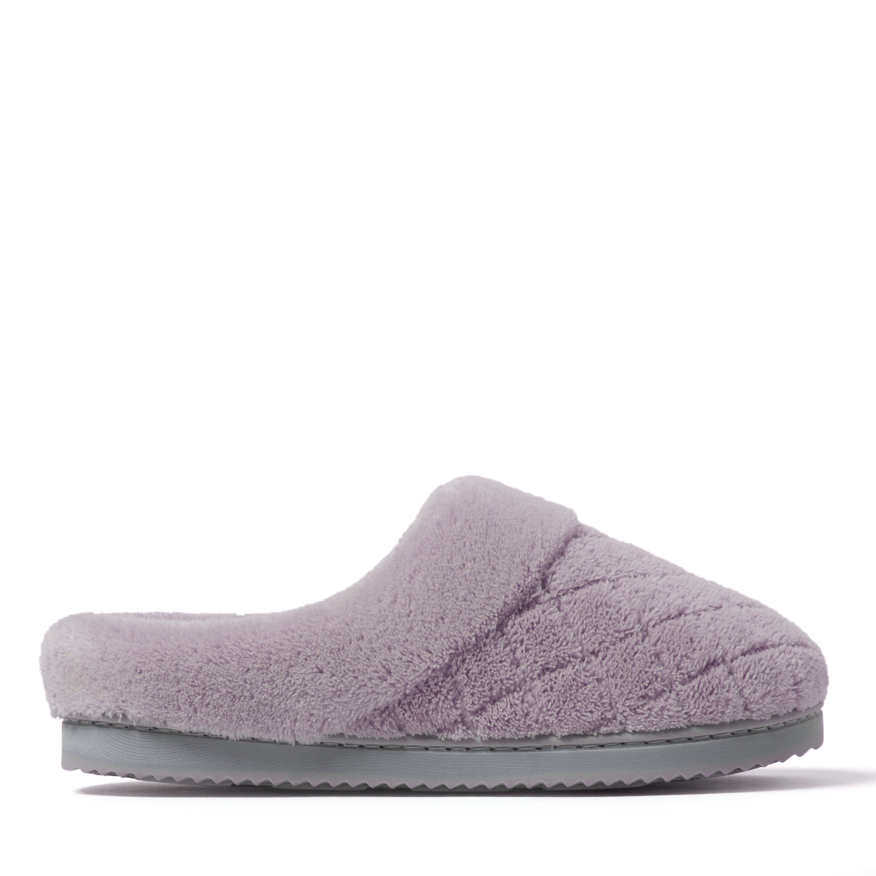 Dearfoams quilted 2025 terry clog slippers