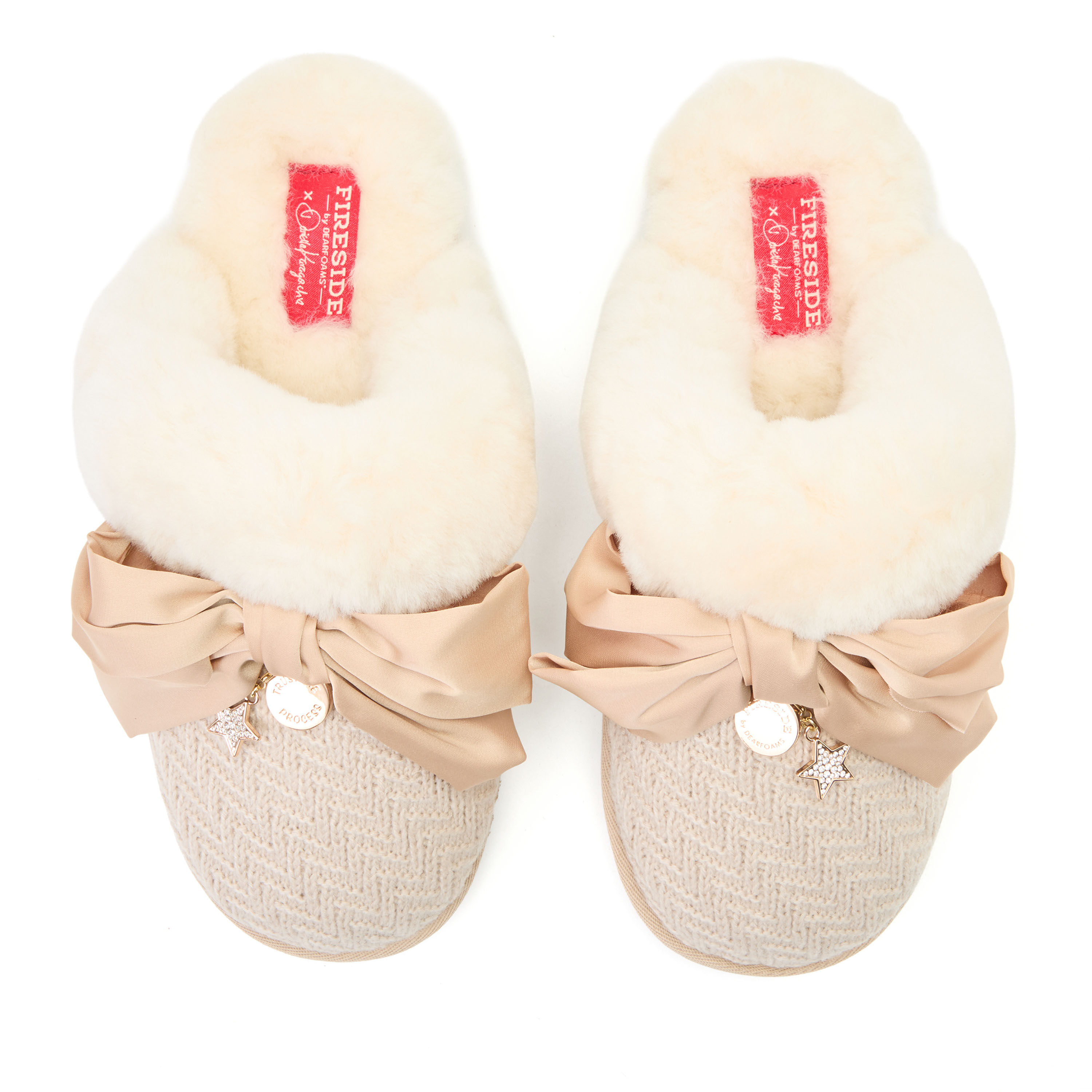 Daniella Karagach&rsquo;s Women's Fireside Knit Shearling Scuff