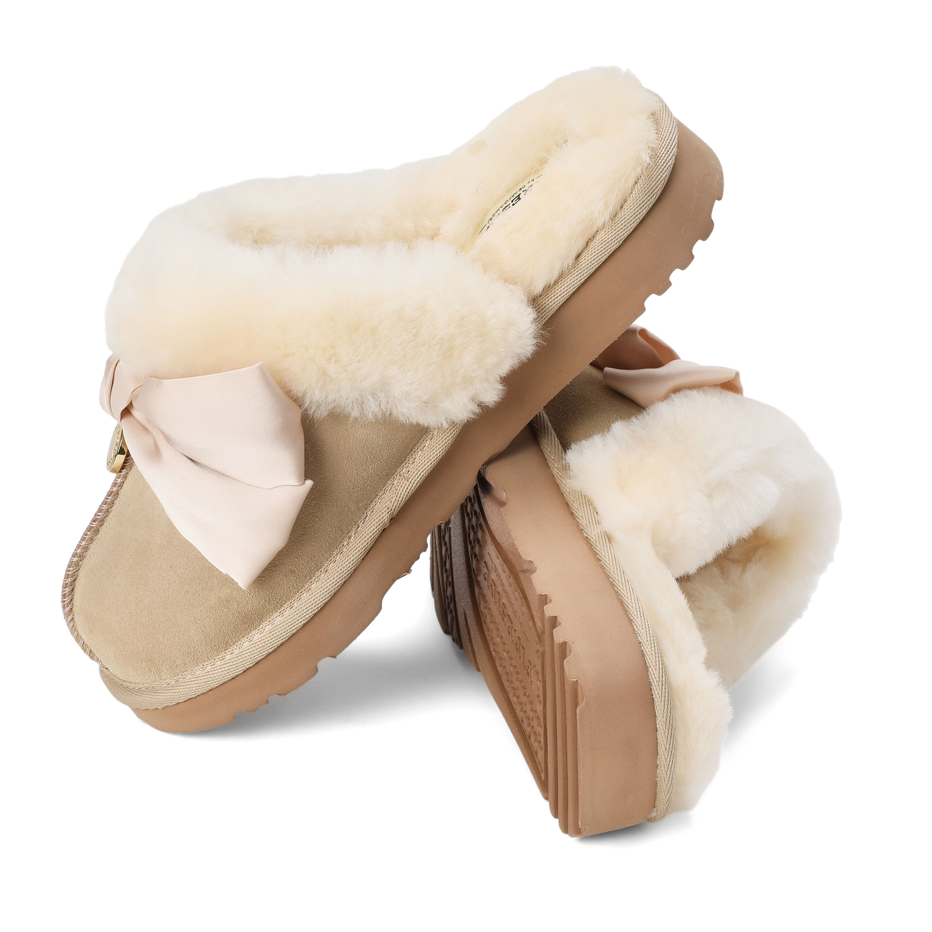 Women's Sydney Dream Bow Genuine Shearling Scuff