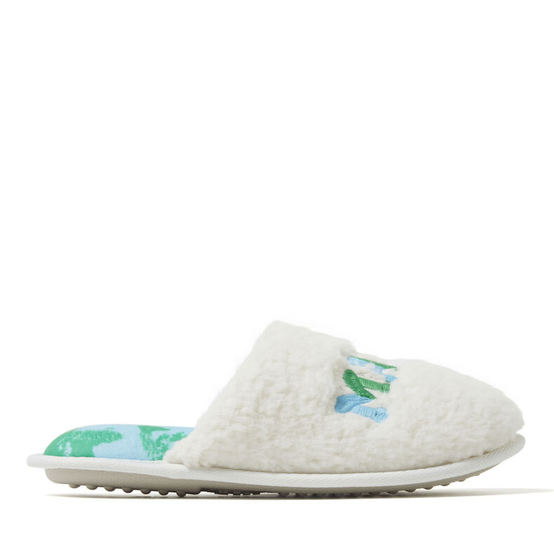 Women's Mama Earth Scuff With Regnr8 Technology Slippers Women's Mama Earth Scuff With Regnr8 Technology Slippers