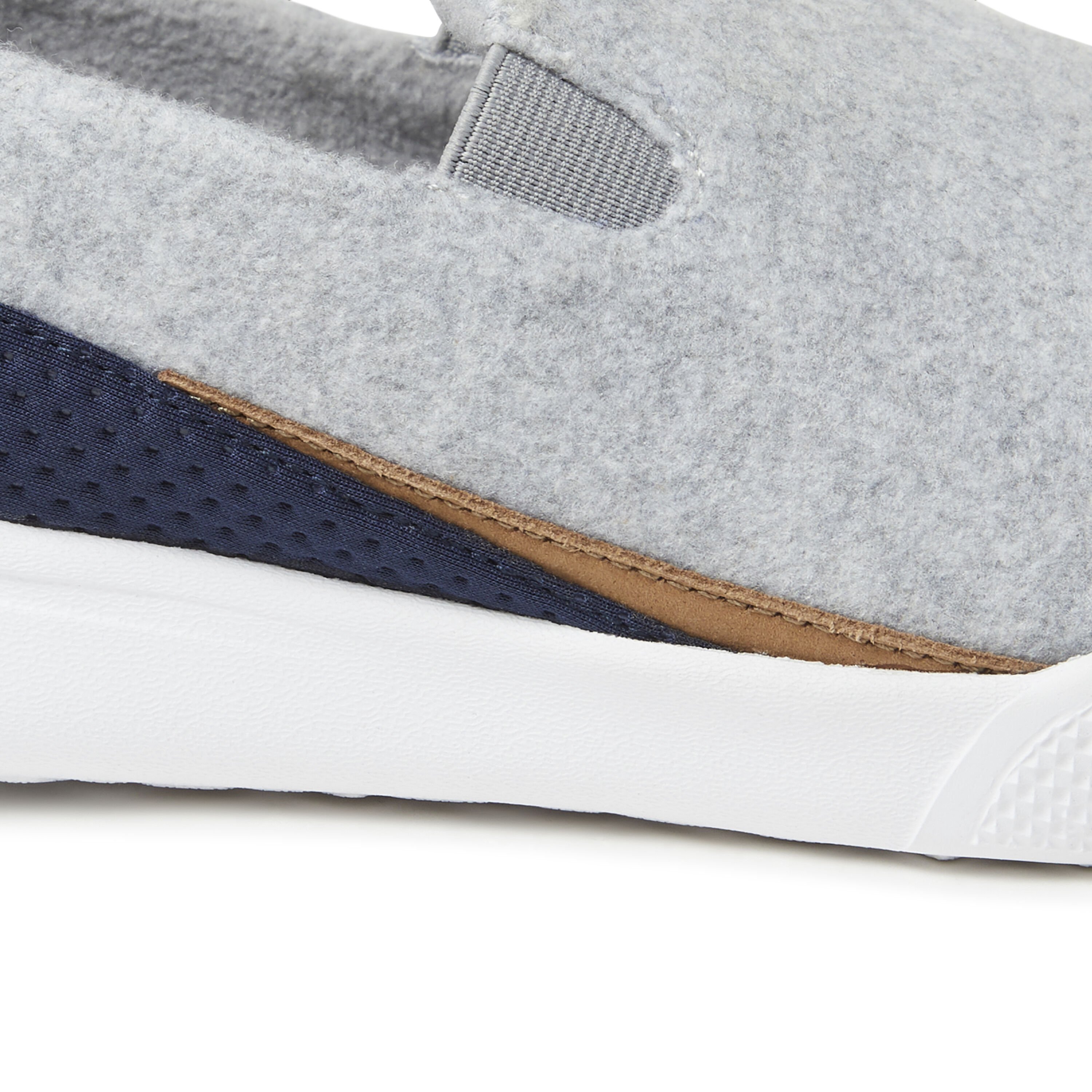 Dearfoams Supply Co. Men's Dylan Microwool Closed Back