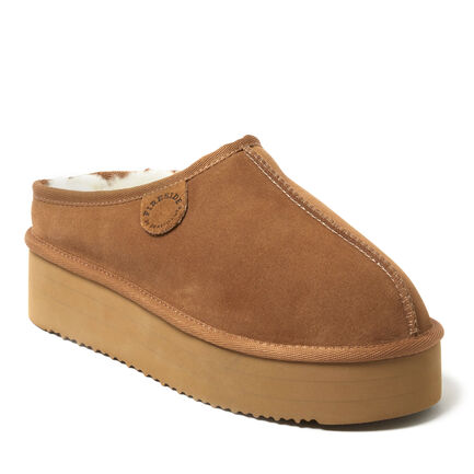 Women's Fireside by Dearfoams Queenstown Platform Genuine Shearling Clog