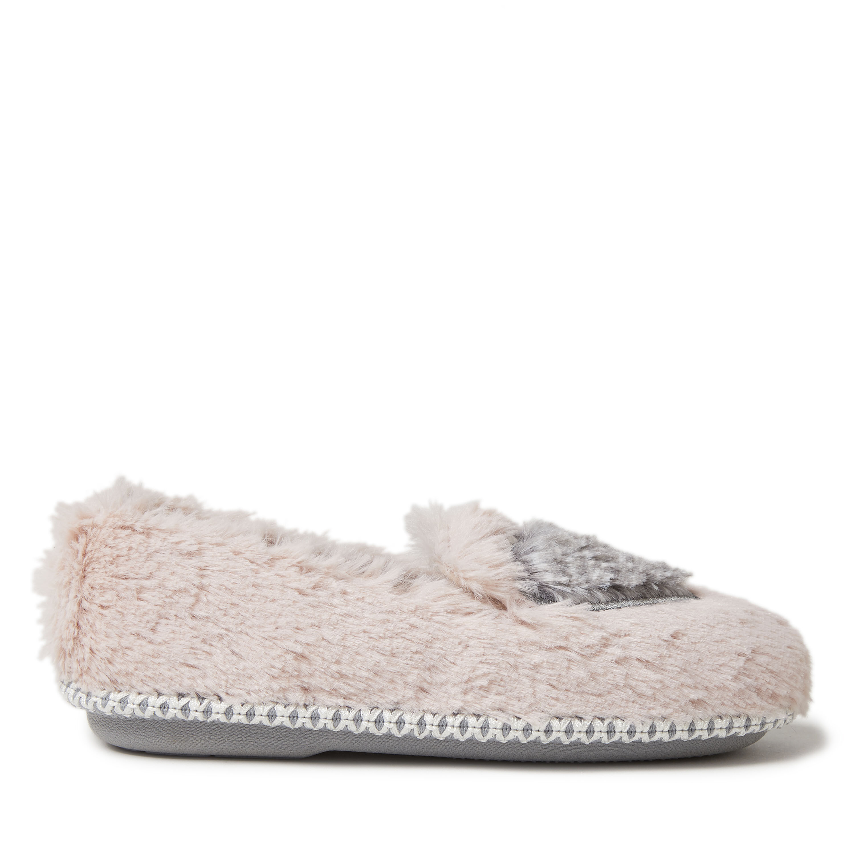 Kids Mia Furry Closed Back with Heart Detail Slipper