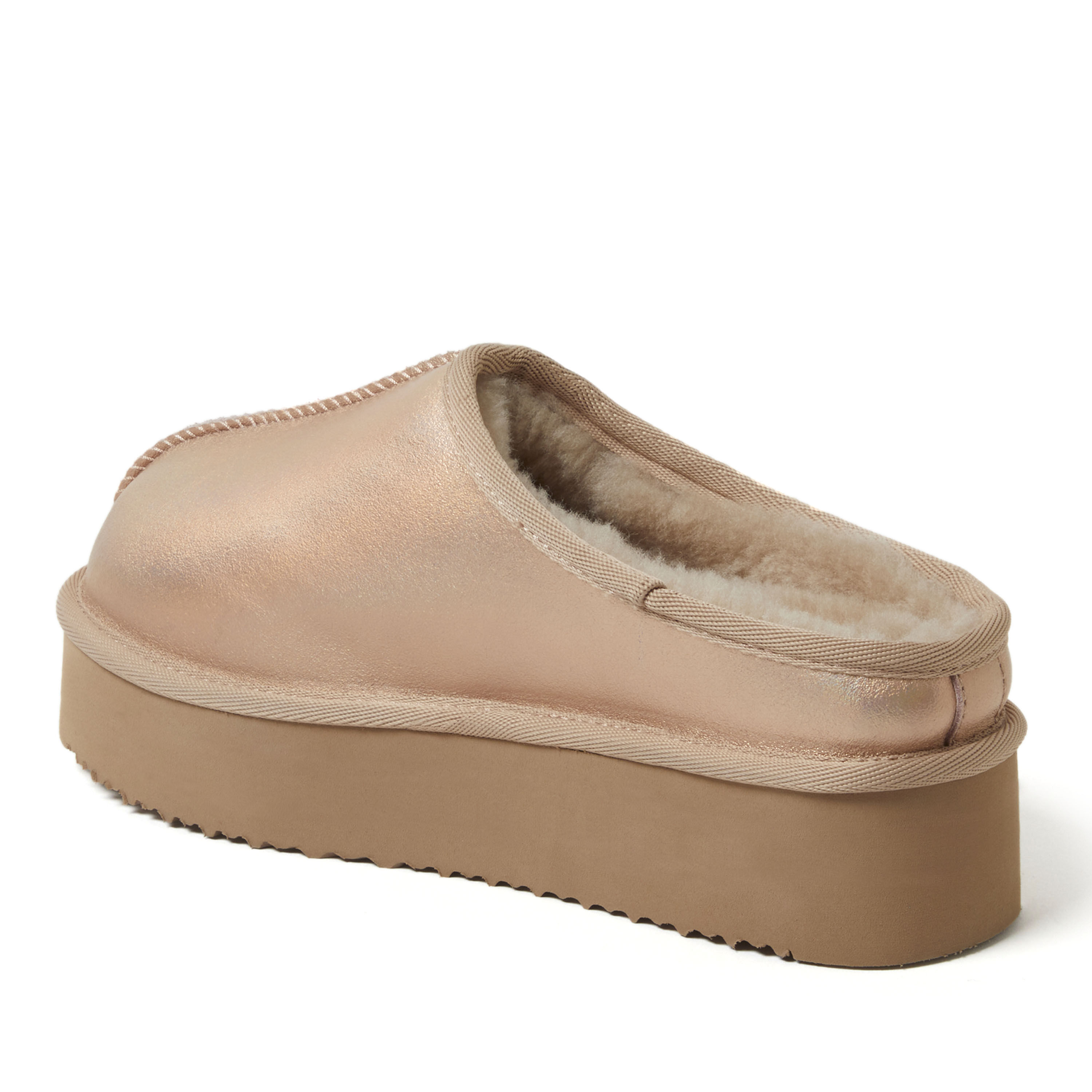 Women's Fireside by Dearfoams Queenstown Platform Genuine Shearling Clog