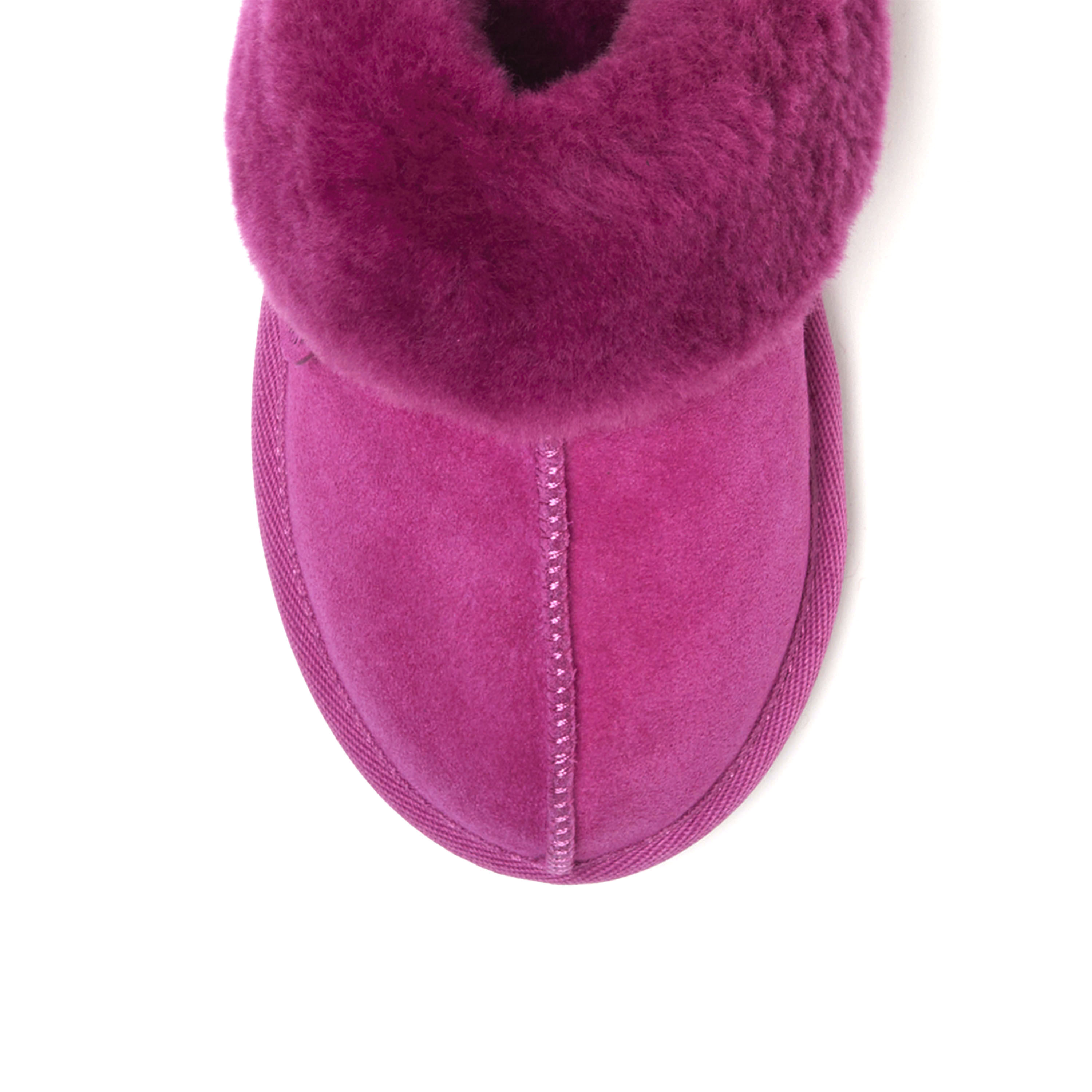 Women s Fireside By Dearfoams Sydney Genuine Shearling Scuff