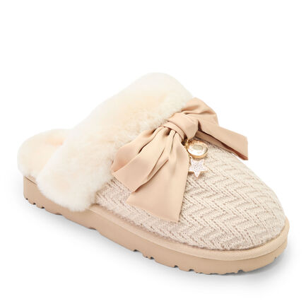 Daniella Karagach&rsquo;s Women's Fireside Knit Shearling Scuff