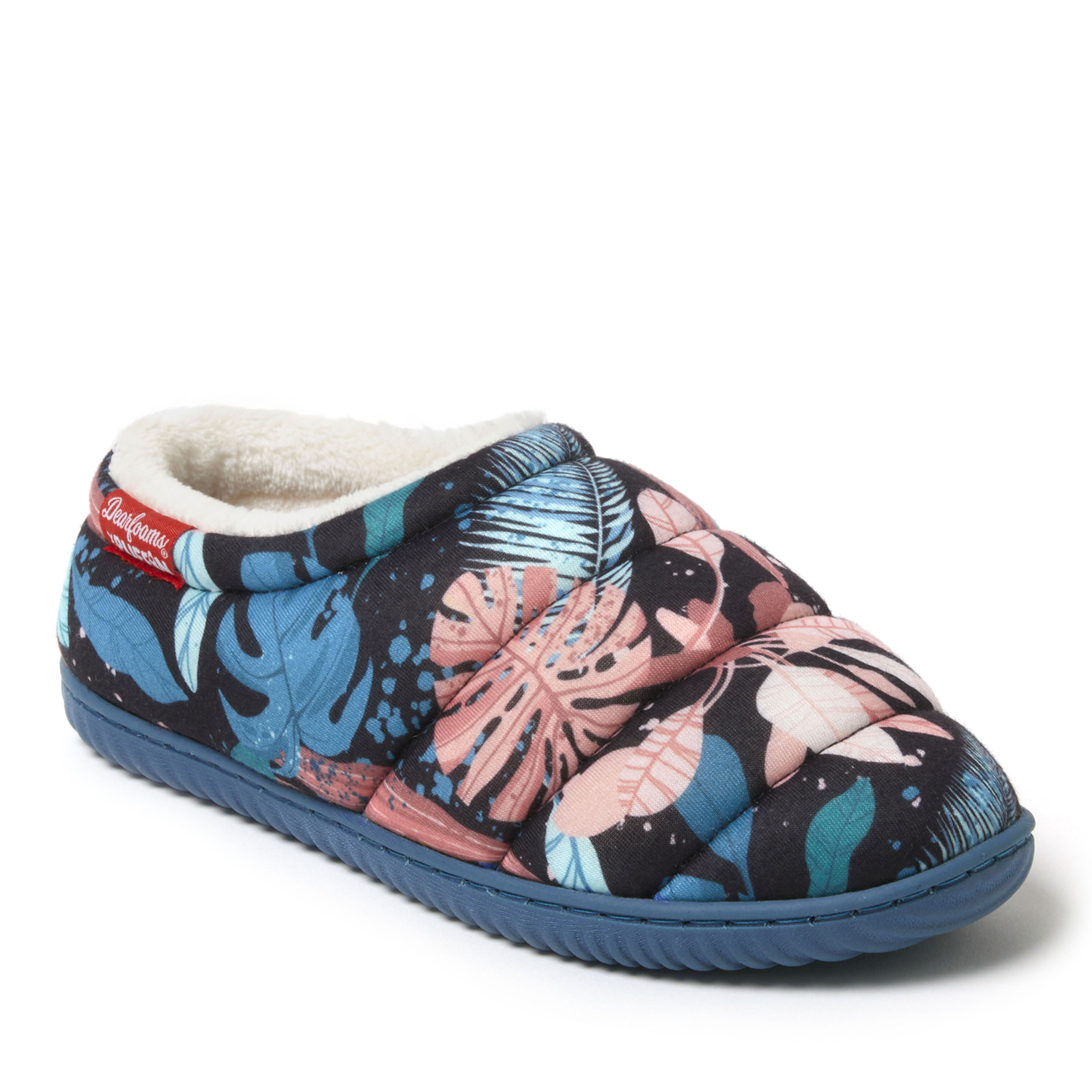 Women's Dearfoams x Puffin Aloha Clog and Drinkwear Bundle