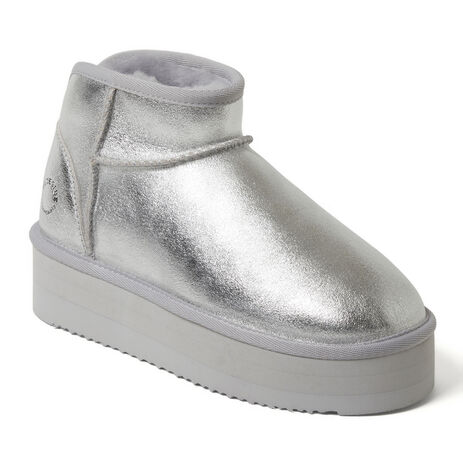 Women's Fireside by Dearfoams Kingston Genuine Shearling Platform Bootie Women's Fireside by Dearfoams Kingston Genuine Shearling Platform Bootie