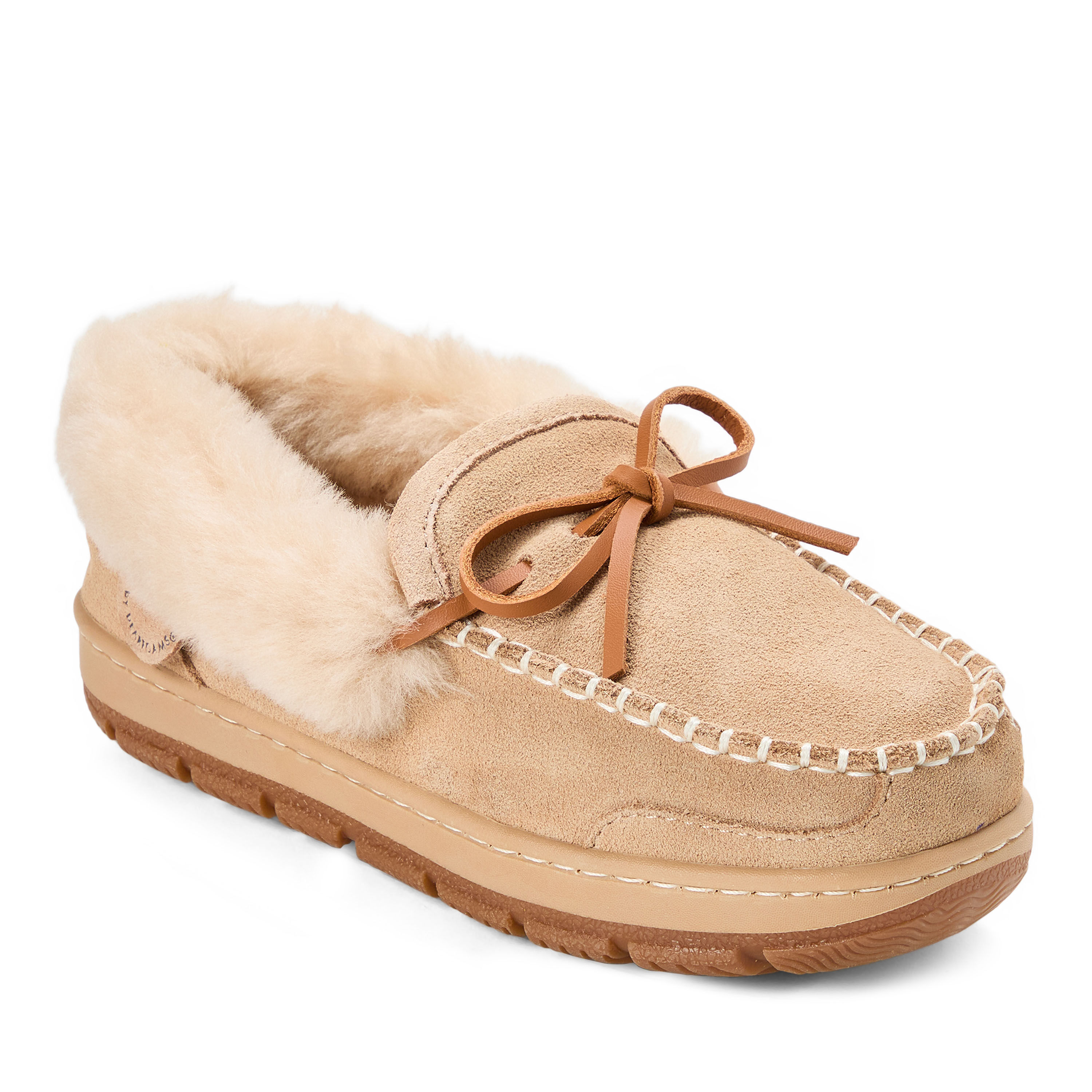 Women's Fireside by Dearfoams Gladstone Genuine Shearling Moc With Stitching
