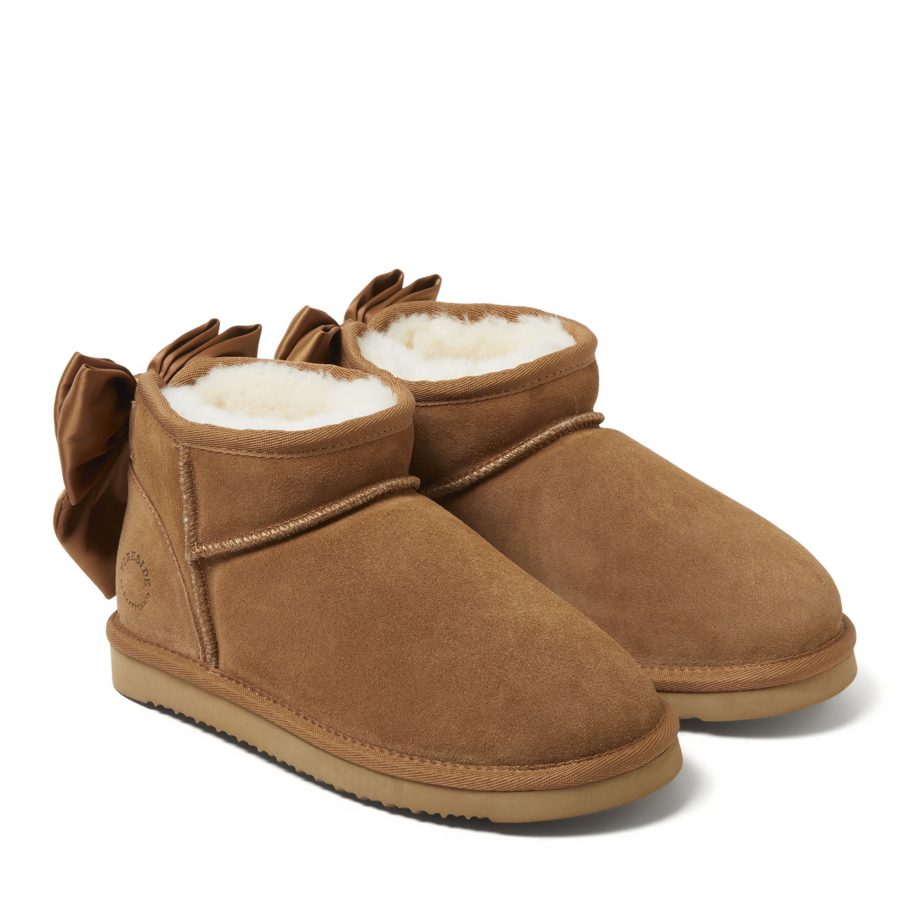 Women's Fireside by Dearfoams Riverland Genuine Shearling Boot with Bow