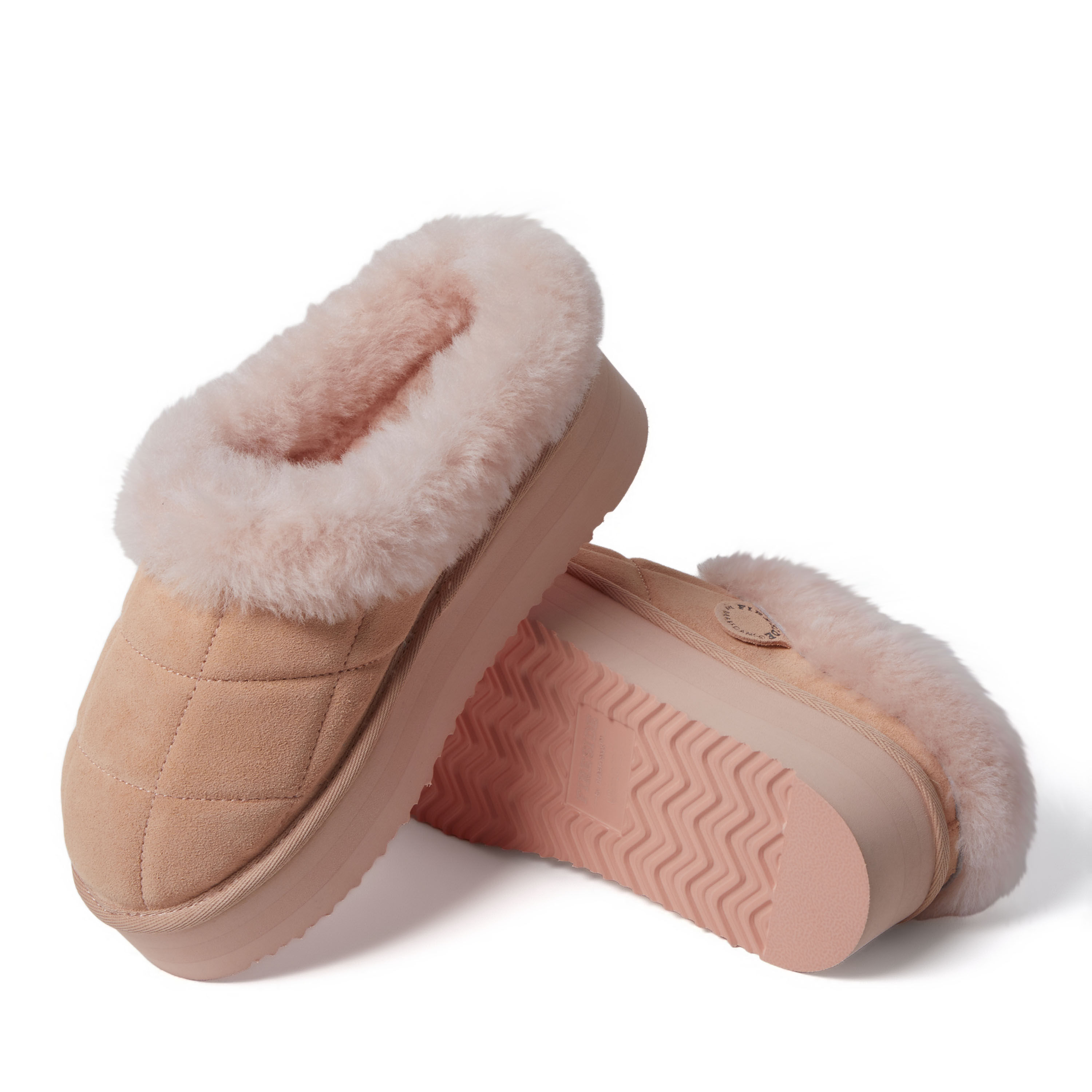 Women's Fireside by Dearfoams Bendigo Genuine Shearling Quilted Platform Clog